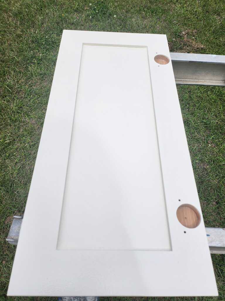 Cabinet door